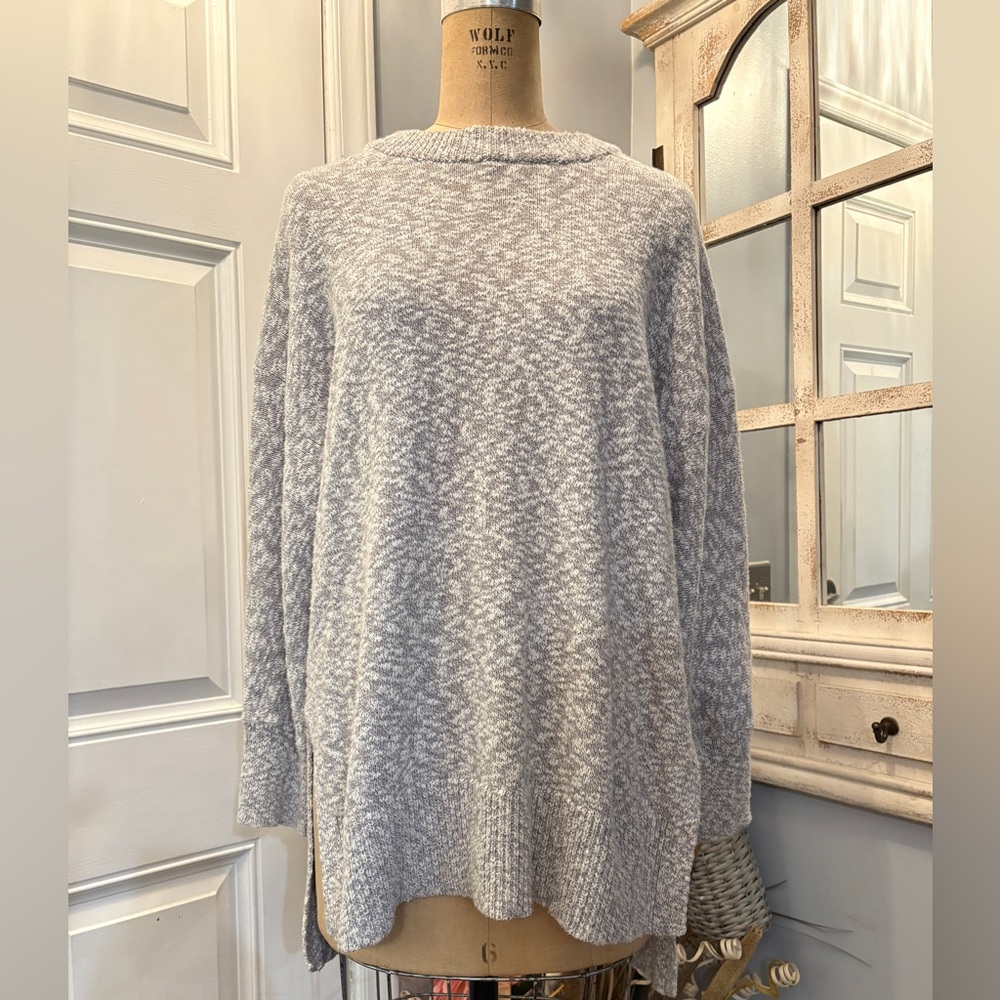 Lou & Grey Gray Crew Neck Cotton Long Sleeve Women’s‎ Sweater Unconditional Hem